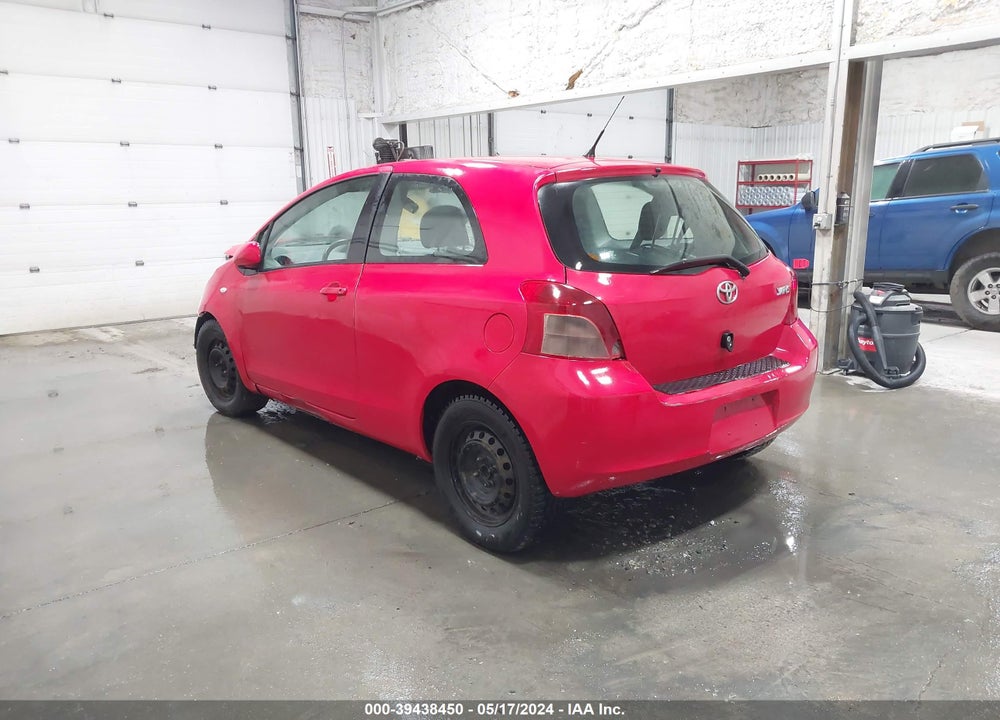 2008 TOYOTA YARIS VIN: JTDJT903485174517