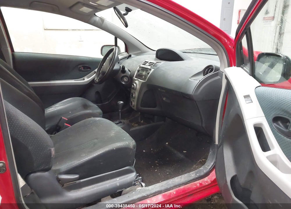 2008 TOYOTA YARIS VIN: JTDJT903485174517