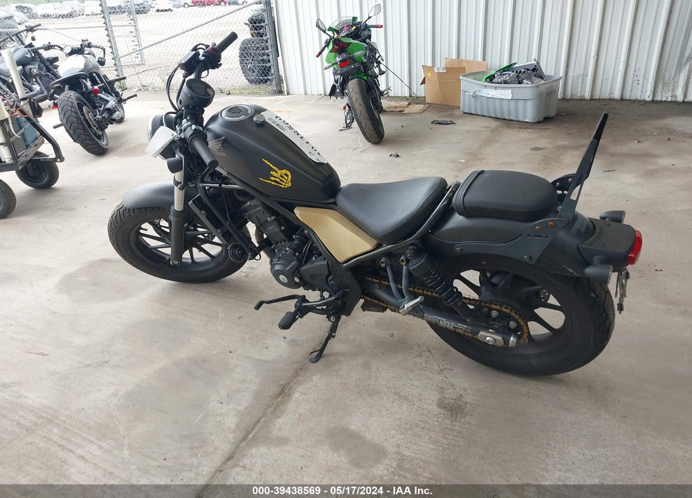 2021 HONDA CMX300 A VIN: MLHNC5357M5401052