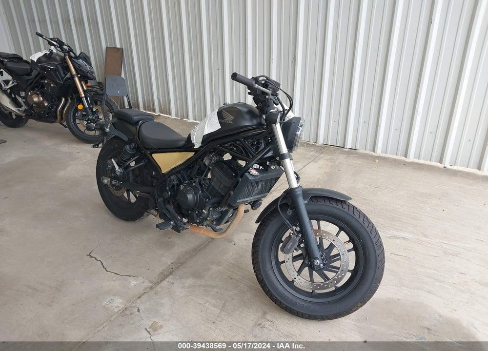 2021 HONDA CMX300 A VIN: MLHNC5357M5401052