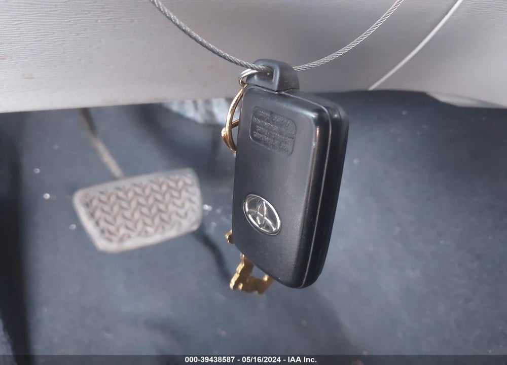 2015 TOYOTA VENZA LIMITED V6 VIN: 4T3BK3BB1FU111535