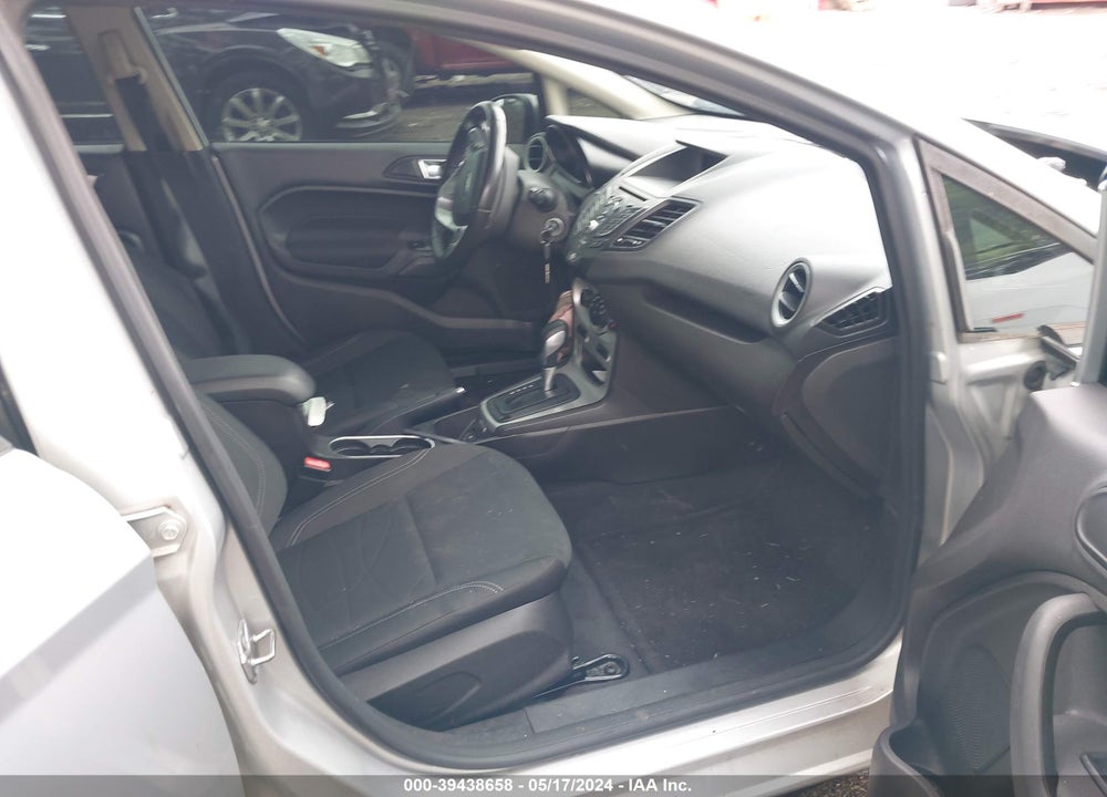 2016 FORD FIESTA SE VIN: 3FADP4BJXGM188131