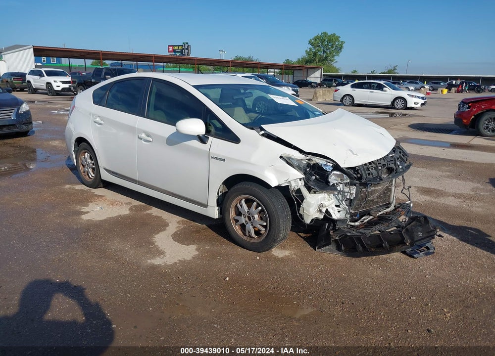 2011 TOYOTA PRIUS TWO VIN: JTDKN3DU1B5347805