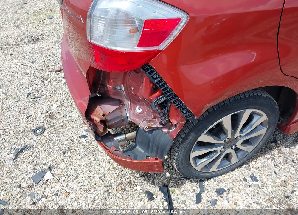 2012 HONDA FIT SPORT VIN: JHMGE8H55CC016582