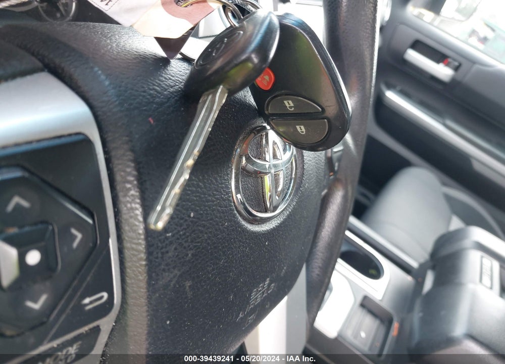 2016 TOYOTA TUNDRA SR5 4.6L V8 VIN: 5TFDM5F13GX065123