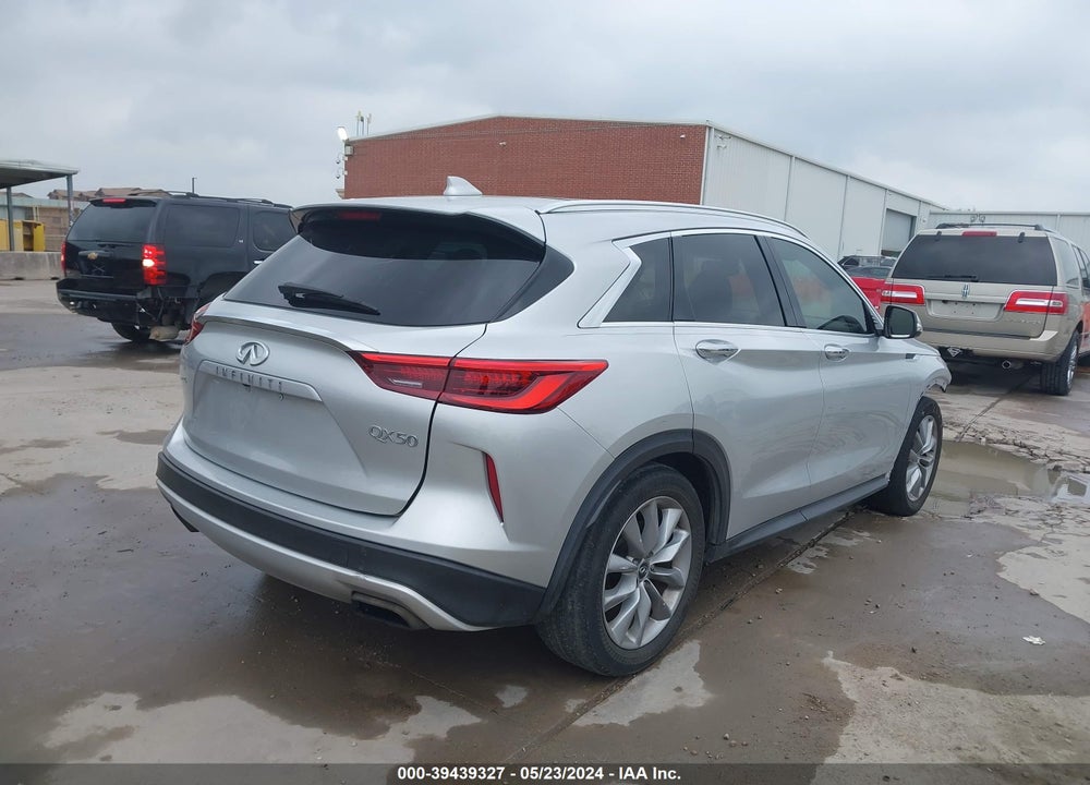 2019 INFINITI QX50 LUXE VIN: 3PCAJ5M12KF137608
