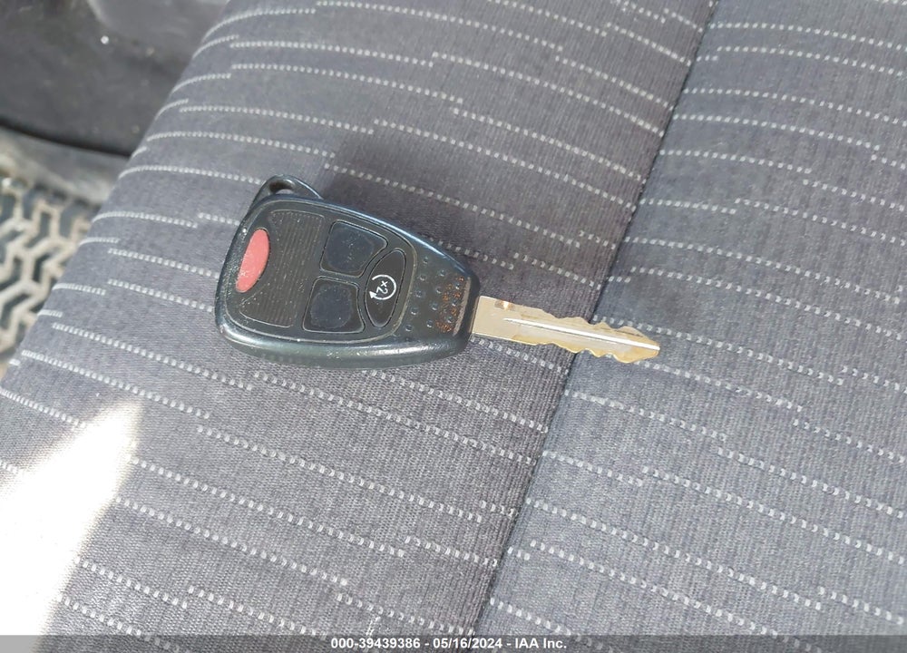 2011 JEEP WRANGLER UNLIMITED SAHARA VIN: 1J4BA5H12BL598782