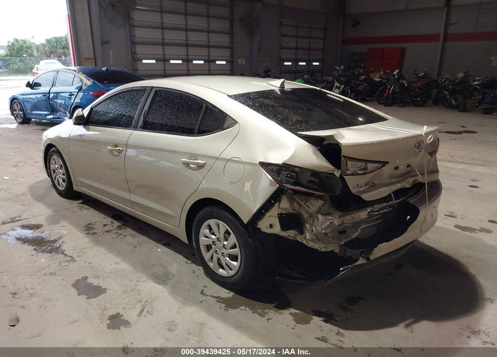 2017 HYUNDAI ELANTRA VIN: 5NPD74LF4HH150406
