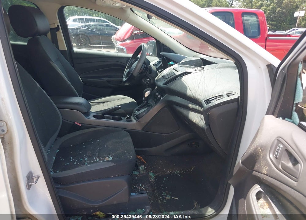 2013 FORD ESCAPE S VIN: 1FMCU0F71DUC83363