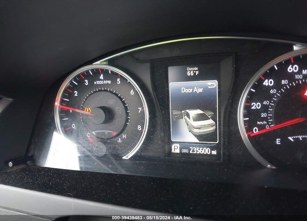 2016 TOYOTA CAMRY SE VIN: 4T1BF1FK9GU215980