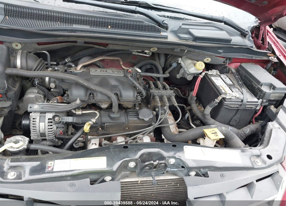 2010 CHRYSLER TOWN & COUNTRY TOURING PLUS VIN: 2A4RR8D15AR400197