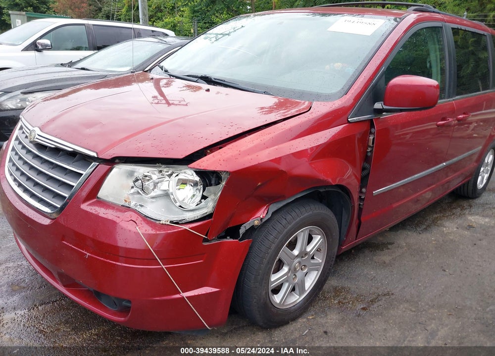 2010 CHRYSLER TOWN & COUNTRY TOURING PLUS VIN: 2A4RR8D15AR400197
