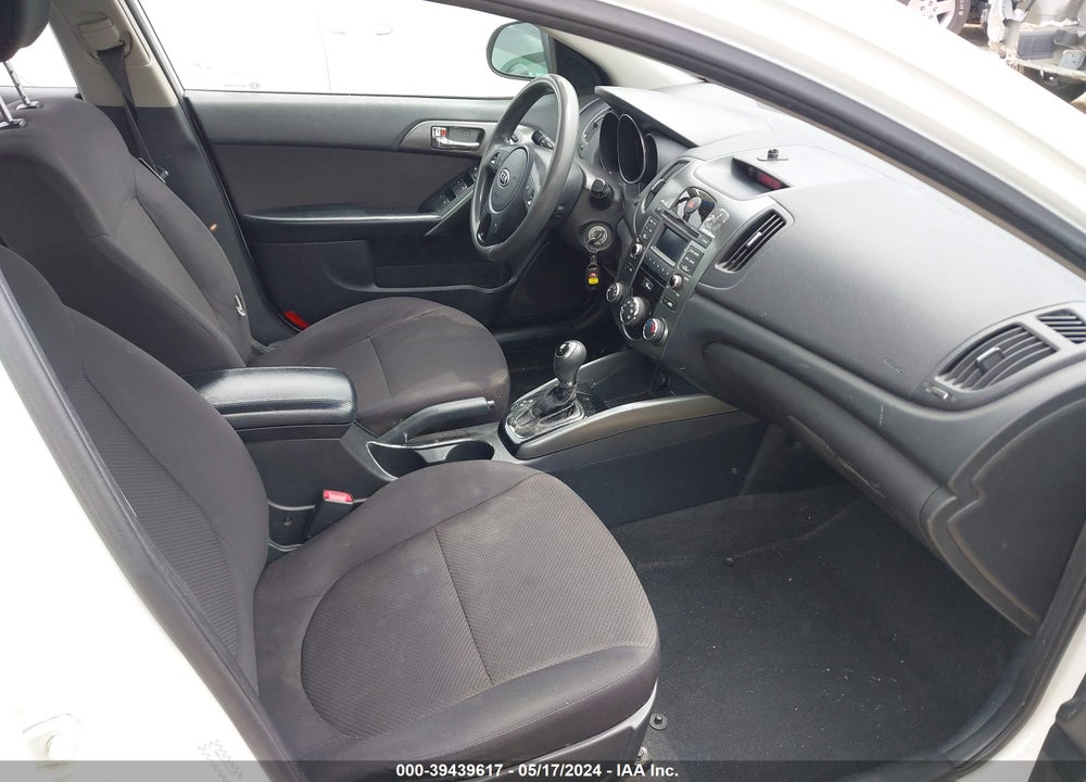 2013 KIA FORTE EX VIN: KNAFU4A29D5664308