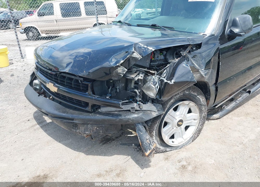 2005 CHEVROLET TAHOE Z71 VIN: 1GNEK13T05R272442