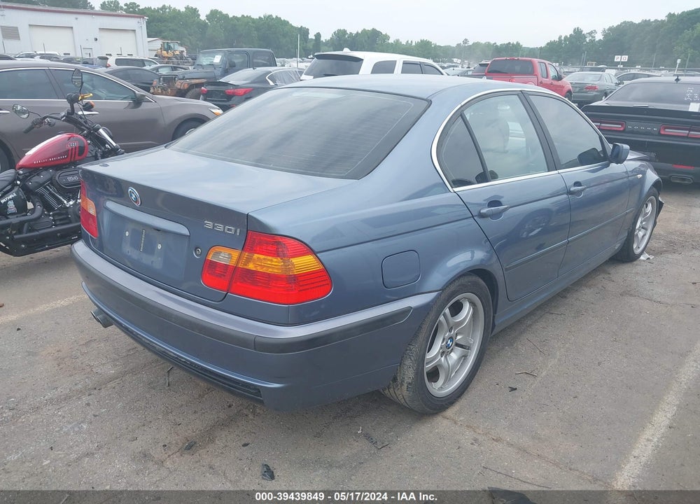 2002 BMW 330I VIN: WBAEV53432KM17717