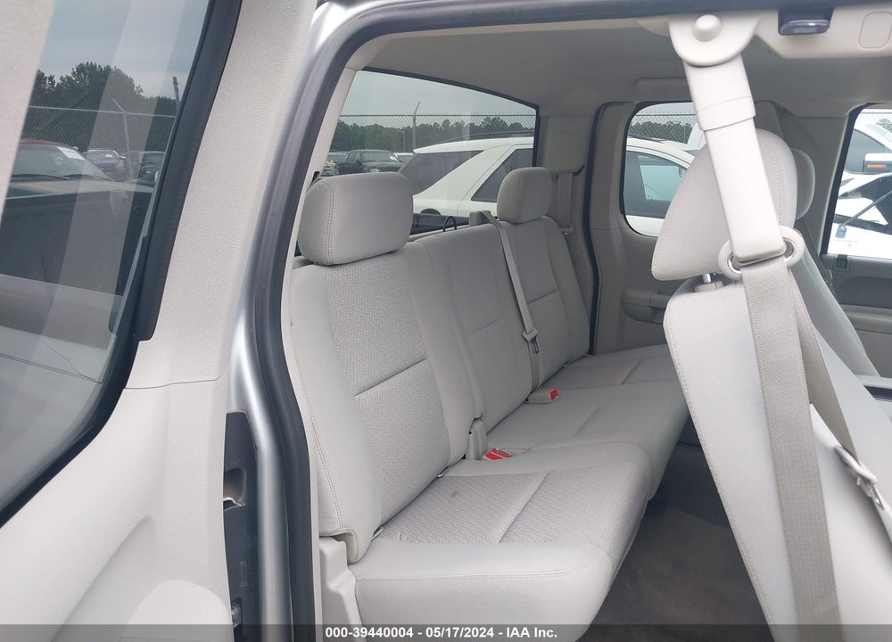 2013 CHEVROLET SILVERADO 1500 LT VIN: 1GCRCSE09DZ398832
