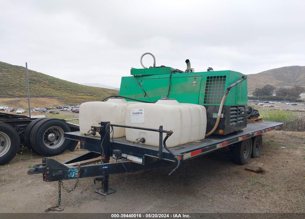 2014 UTILITY DB800XL SANDBLASTER VIN: 1M9BU2021EH774497