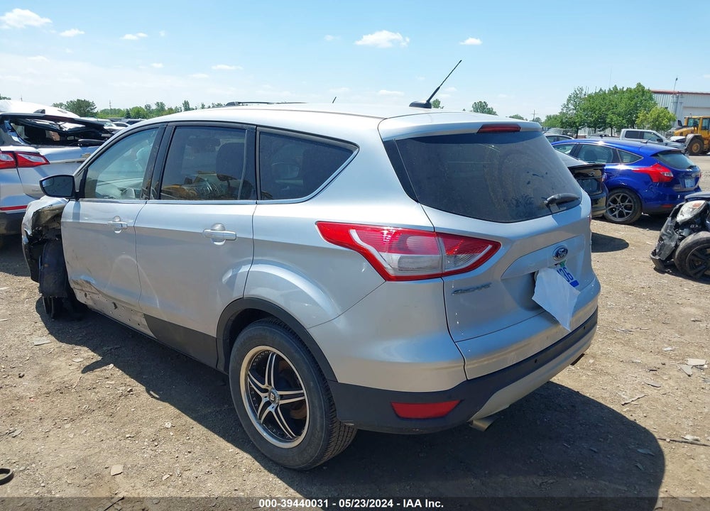 2015 FORD ESCAPE SE VIN: 1FMCU0G70FUB42558
