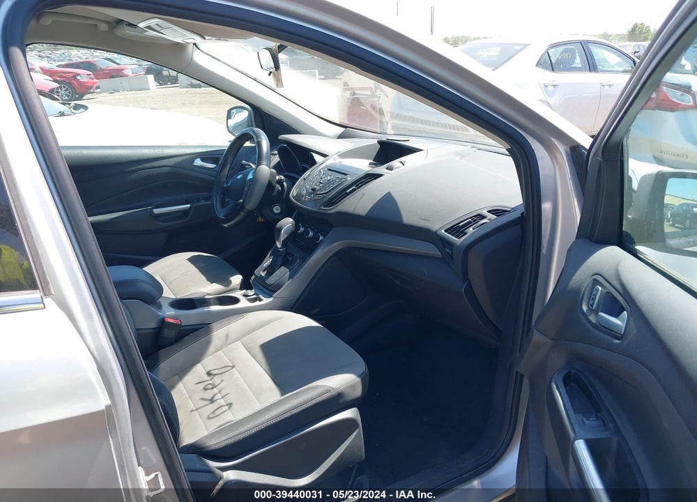 2015 FORD ESCAPE SE VIN: 1FMCU0G70FUB42558