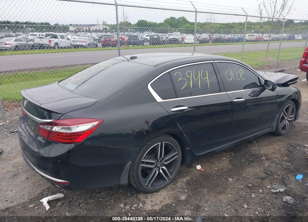 2017 HONDA ACCORD TOURING V6 VIN: 1HGCR3F97HA009179