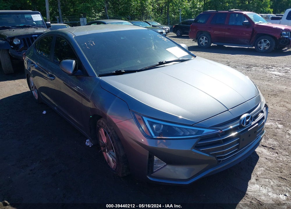 2019 HYUNDAI ELANTRA SEL VIN: 5NPD84LF1KH457827