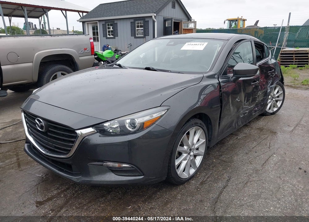 2017 MAZDA 3 TOURING 2.5 VIN: JM1BN1L34H1111033
