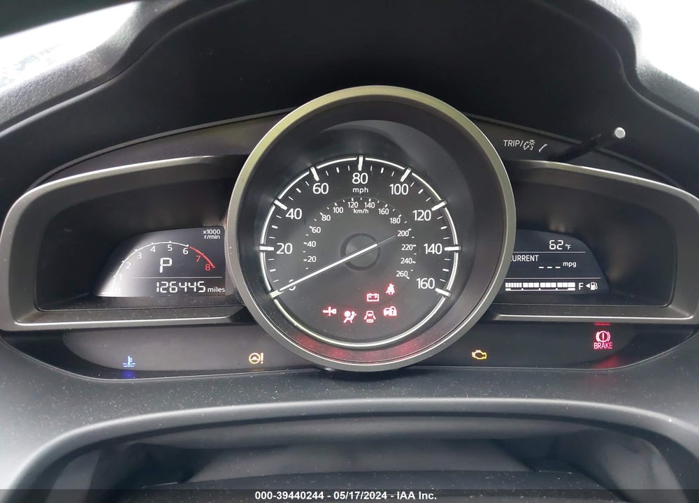 2017 MAZDA 3 TOURING 2.5 VIN: JM1BN1L34H1111033