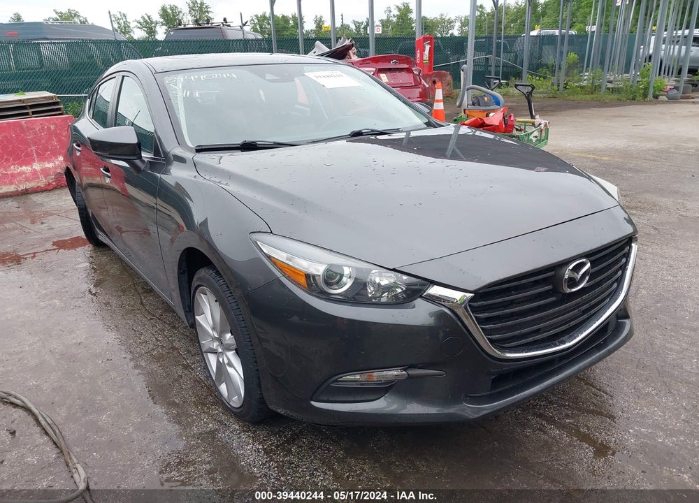 2017 MAZDA 3 TOURING 2.5 VIN: JM1BN1L34H1111033