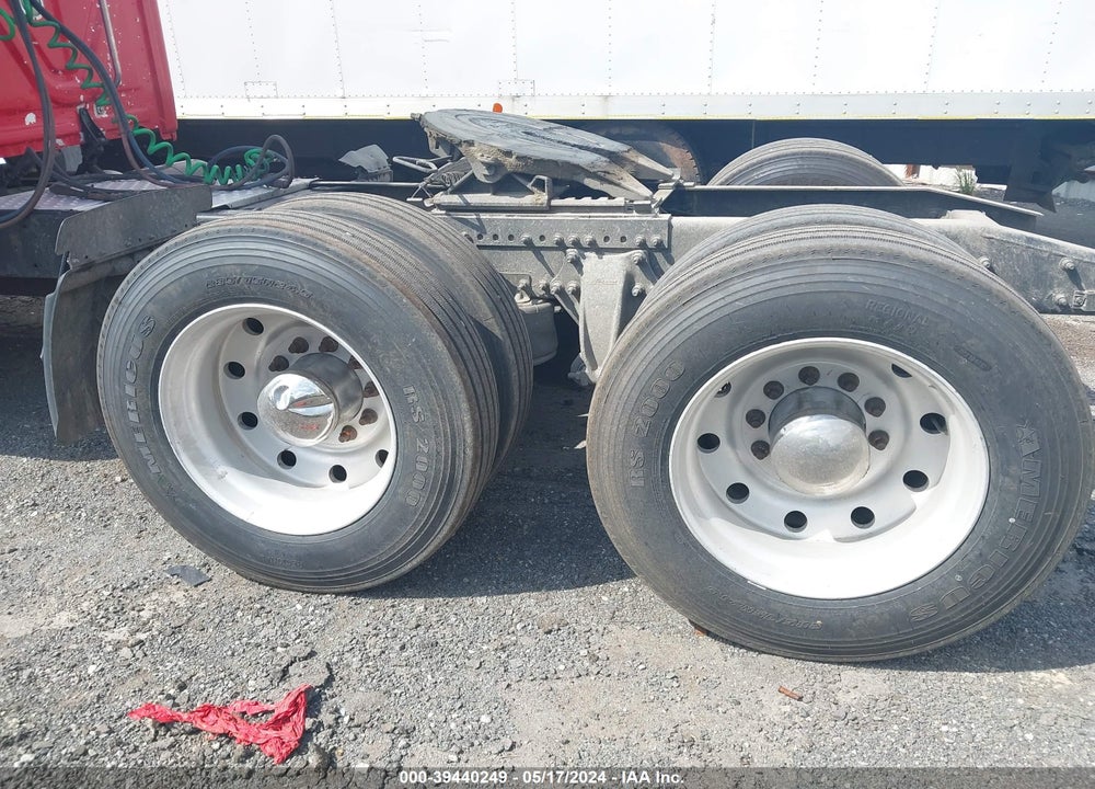 2016 FREIGHTLINER CASCADIA 113 VIN: 3AKJGHDV1GSGU5723