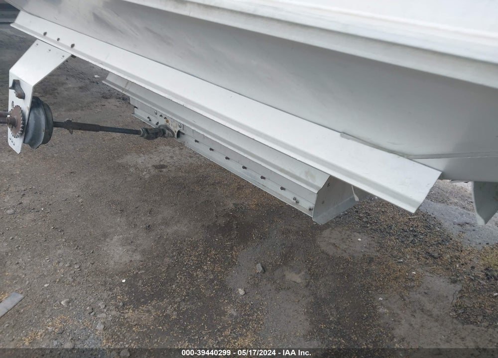 2011 WILSON TRAILER CO --- VIN: 1W1MBF1A6BA257172