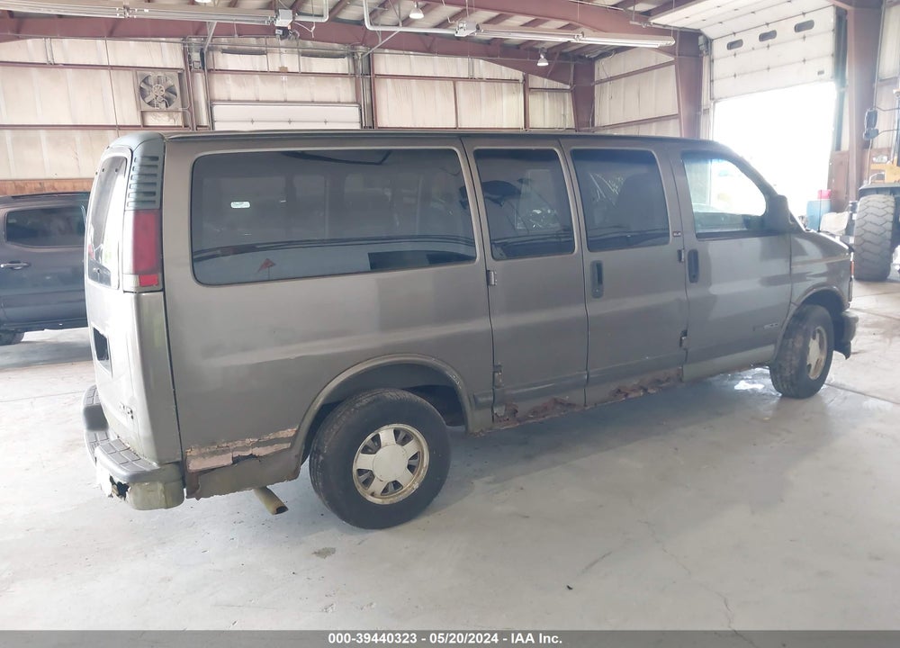 1999 GMC SAVANA STANDARD VIN: 1GKFG15R1X1133586