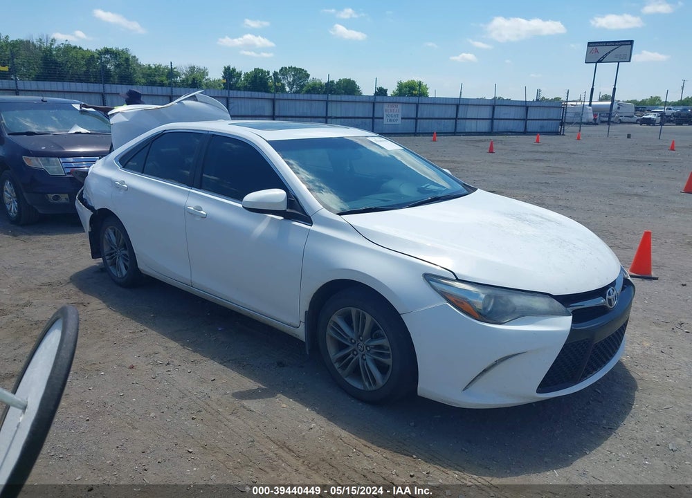 2016 TOYOTA CAMRY SE VIN: 4T1BF1FK5GU121028