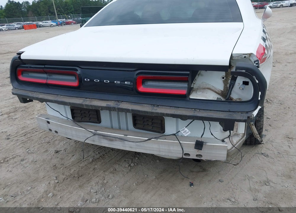 2017 DODGE CHALLENGER SXT VIN: 2C3CDZAG4HH514558