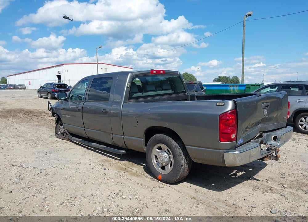 2007 DODGE RAM 1500 SLT VIN: 3D7KR19DX7G784452