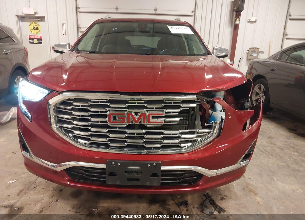 2018 GMC TERRAIN DENALI VIN: 3GKALSEX8JL167938