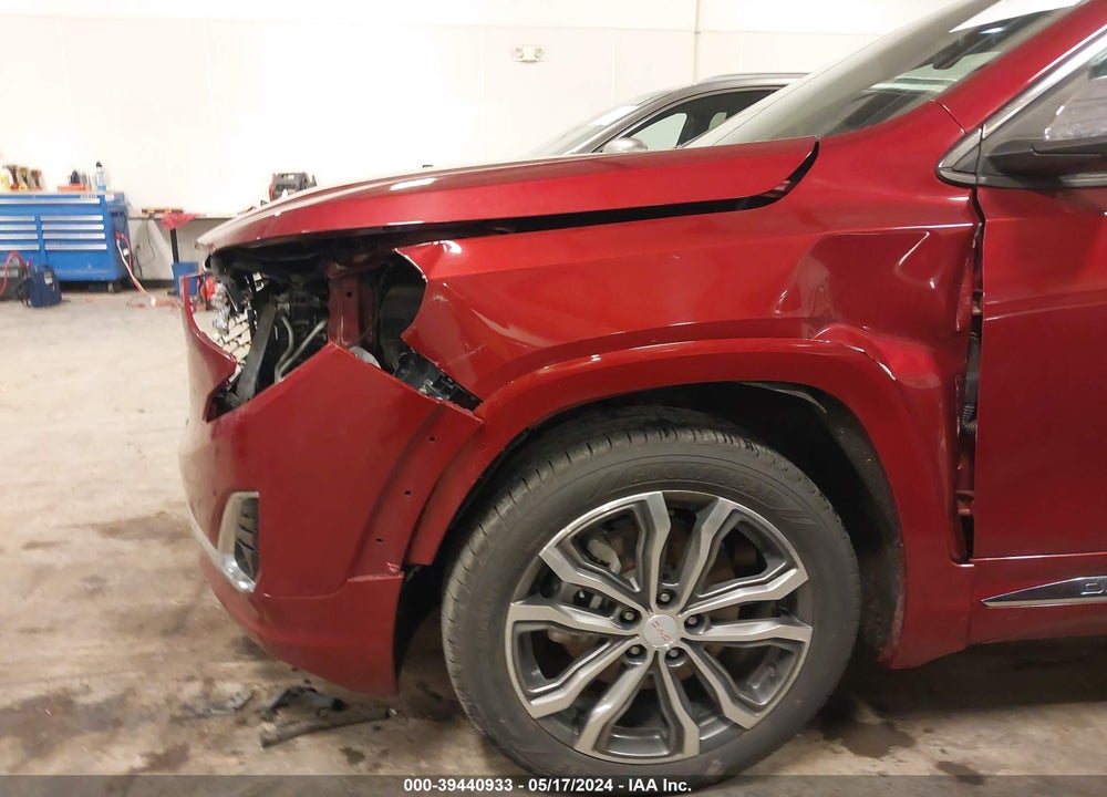 2018 GMC TERRAIN DENALI VIN: 3GKALSEX8JL167938