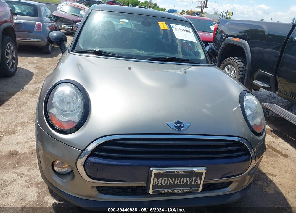 2018 MINI HARDTOP COOPER VIN: WMWXU1C5XJ2F79195