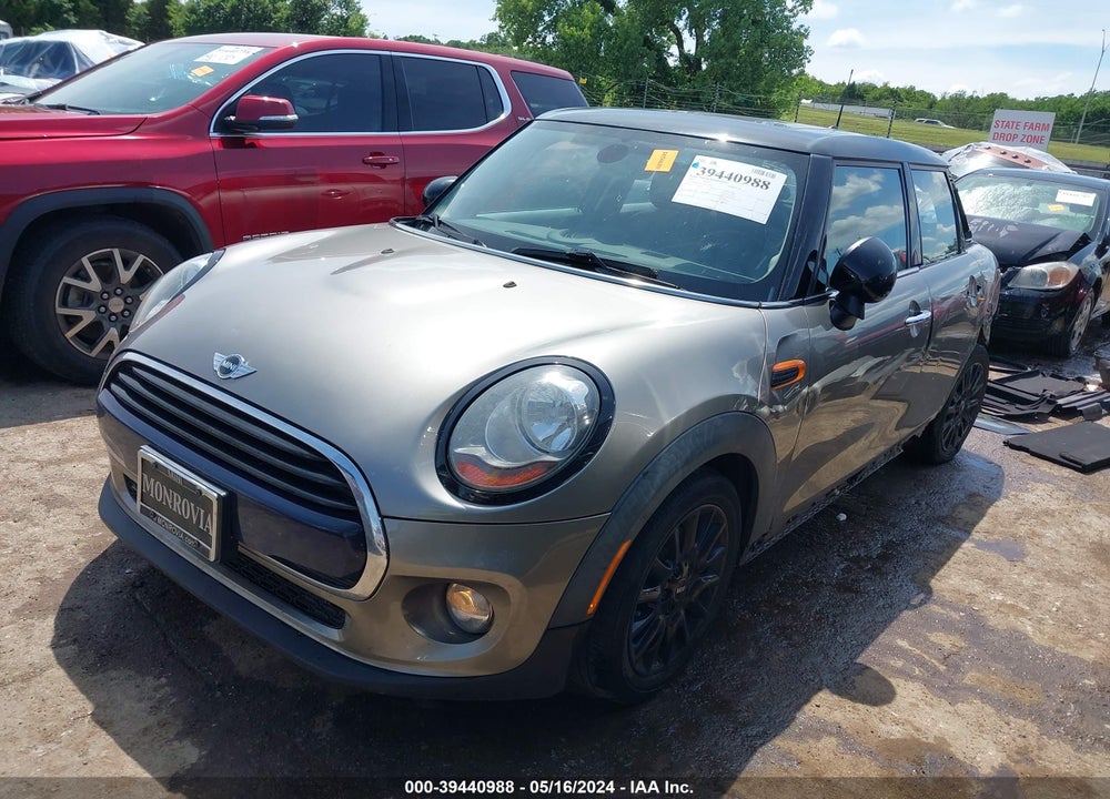 2018 MINI HARDTOP COOPER VIN: WMWXU1C5XJ2F79195