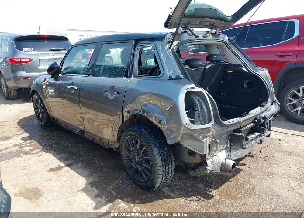 2018 MINI HARDTOP COOPER VIN: WMWXU1C5XJ2F79195