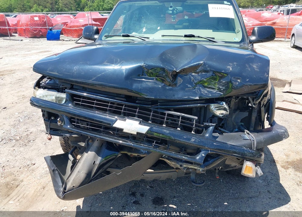 2004 CHEVROLET TAHOE VIN: 1GNEK13Z54R145351