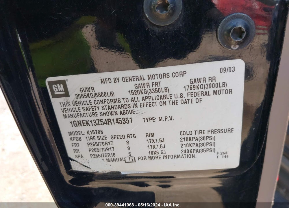 2004 CHEVROLET TAHOE VIN: 1GNEK13Z54R145351