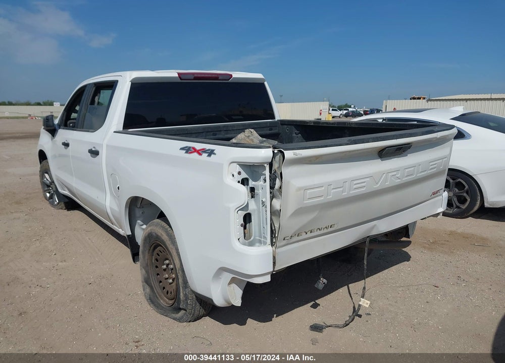 2024 CHEVROLET SILVERADO 1500 4WD SHORT BED WT VIN: 2GCUDAED8R1140497