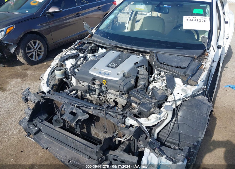 2015 INFINITI Q50 PREMIUM VIN: JN1BV7AR3FM414927