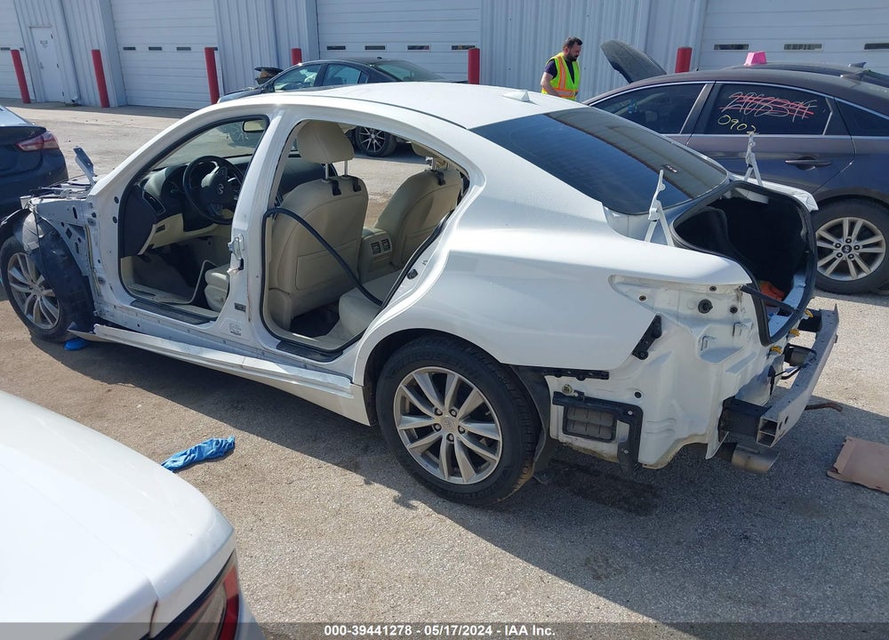 2015 INFINITI Q50 PREMIUM VIN: JN1BV7AR3FM414927
