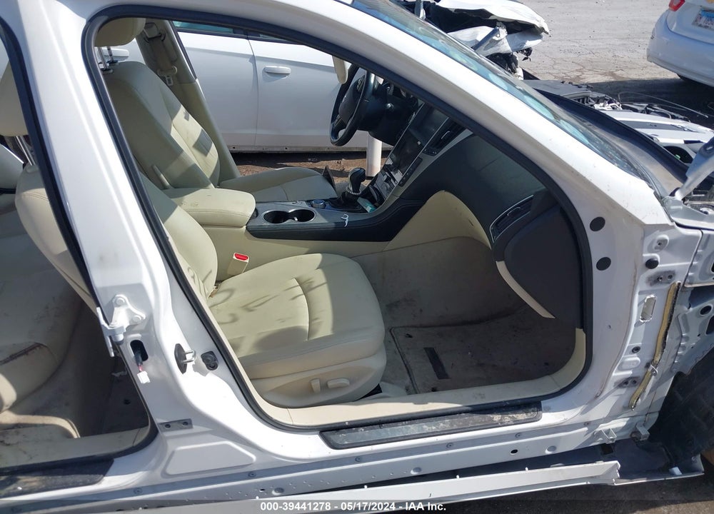 2015 INFINITI Q50 PREMIUM VIN: JN1BV7AR3FM414927