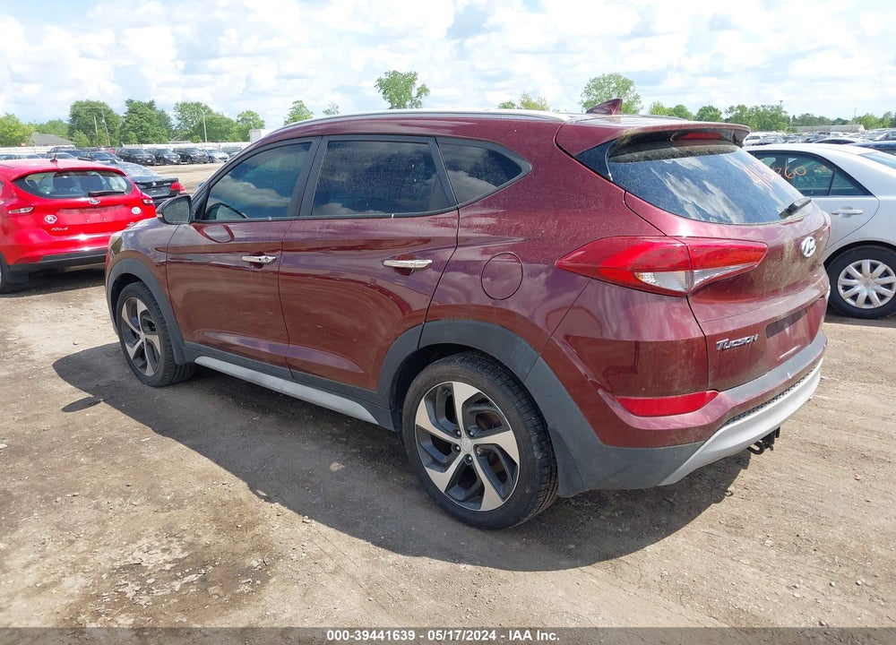 2017 HYUNDAI TUCSON LIMITED VIN: KM8J33A24HU595223
