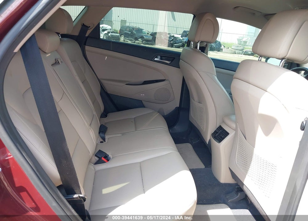 2017 HYUNDAI TUCSON LIMITED VIN: KM8J33A24HU595223