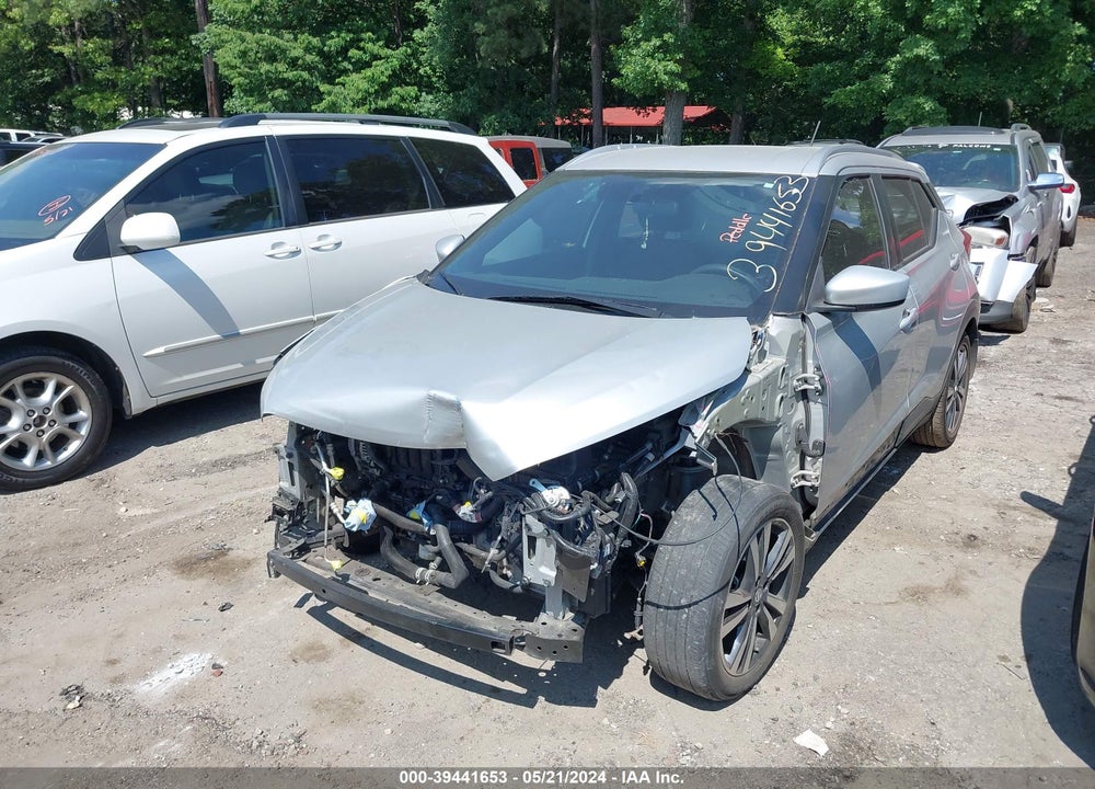 2019 NISSAN KICKS SV VIN: 3N1CP5CU0KL564485