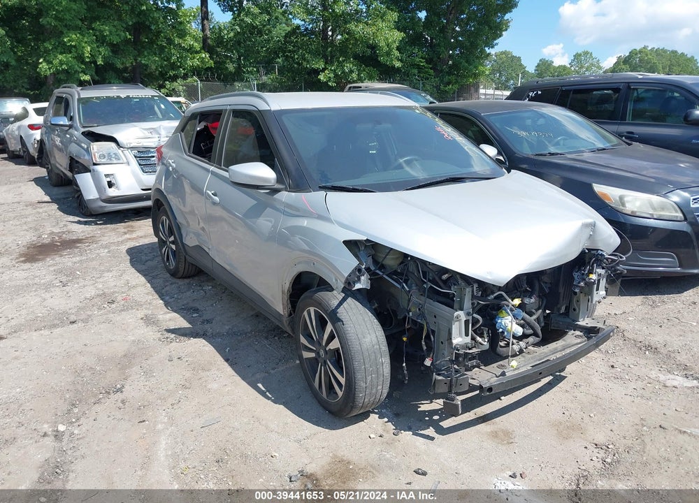 2019 NISSAN KICKS SV VIN: 3N1CP5CU0KL564485