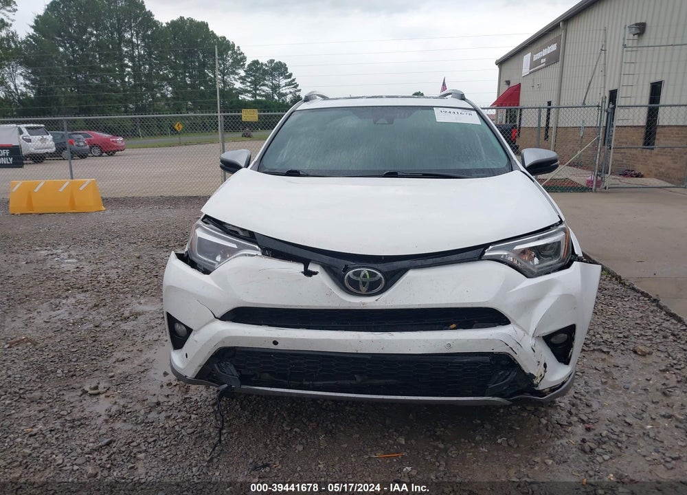 2017 TOYOTA RAV4 SE VIN: 2T3NFREV8HW404992